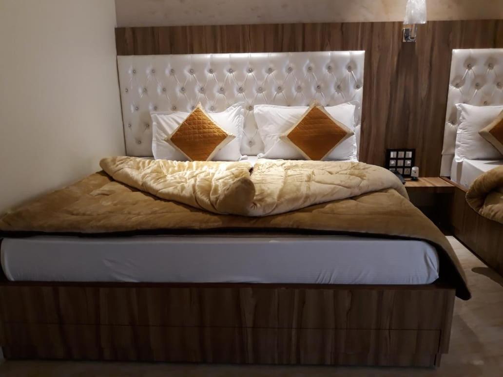 Hari Niwas - A Boutique Garden Resort Mount Abu Esterno foto
