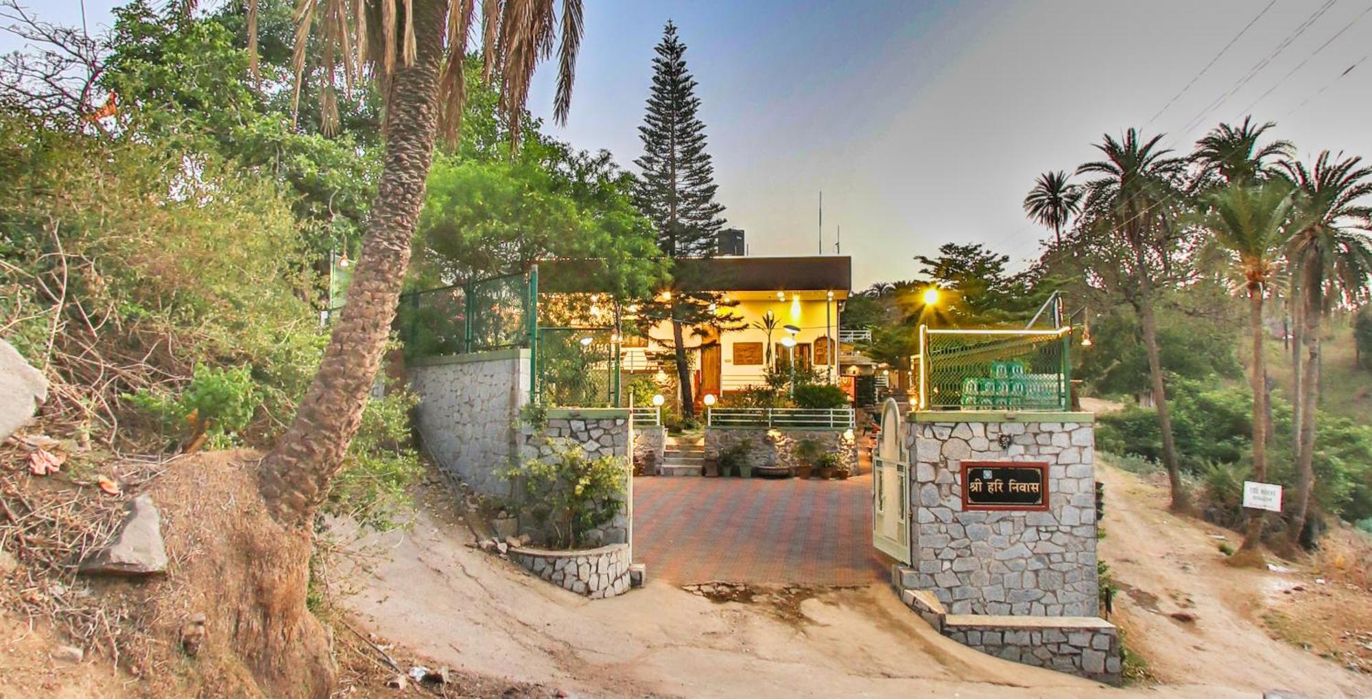 Hari Niwas - A Boutique Garden Resort Mount Abu Esterno foto